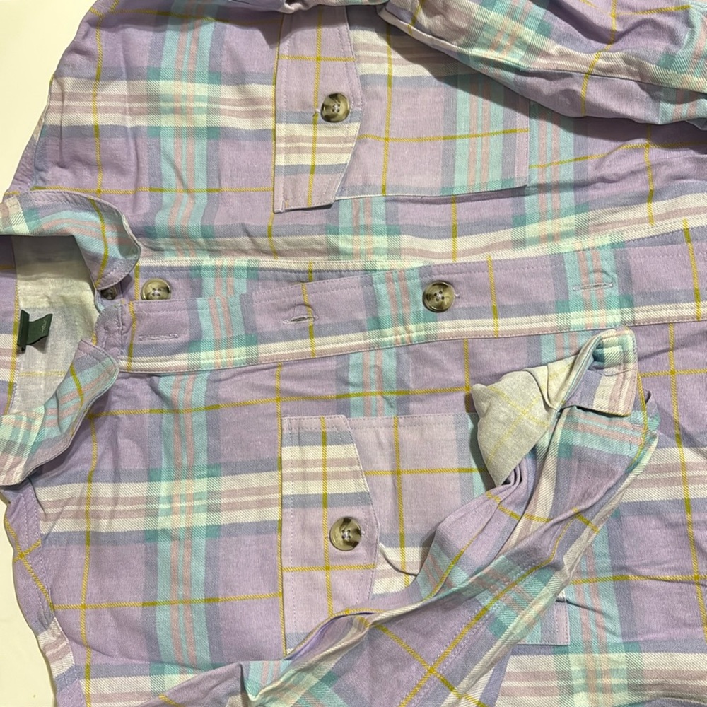 Wild fable size S women's long sleeve shirt. Only worn once.